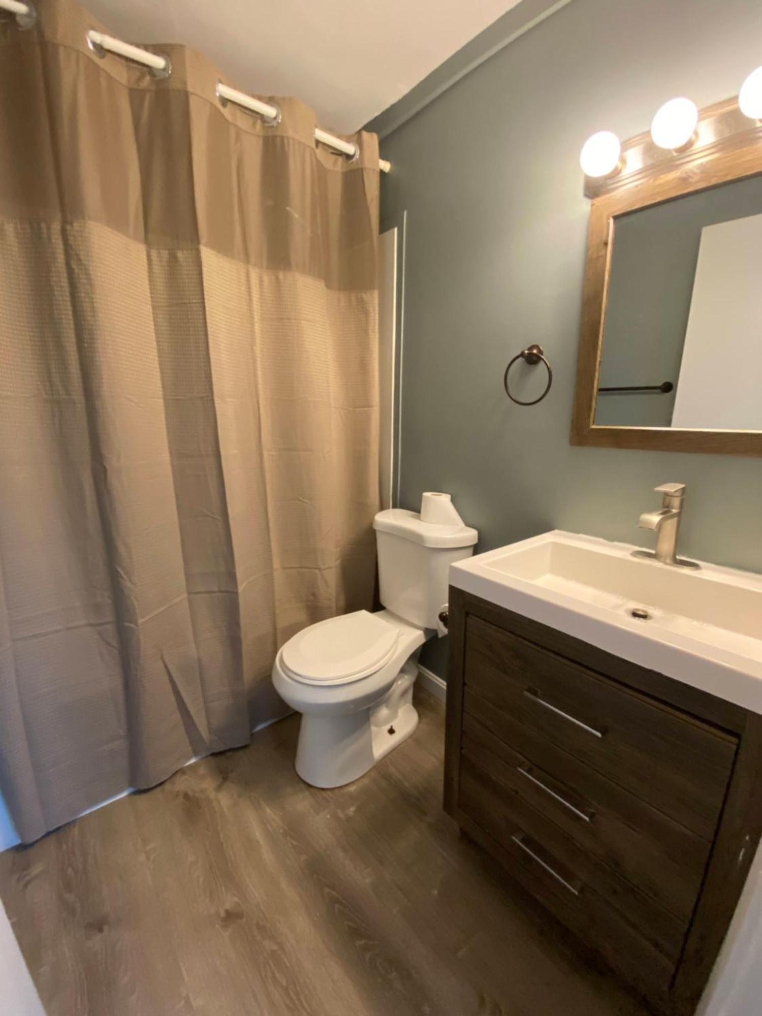 23 B St Apartments Hampton Zewnętrze zdjęcie